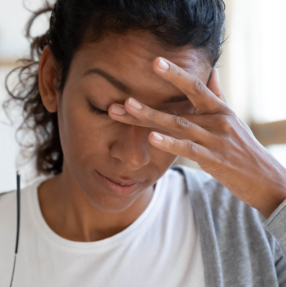 lady with dry eyes